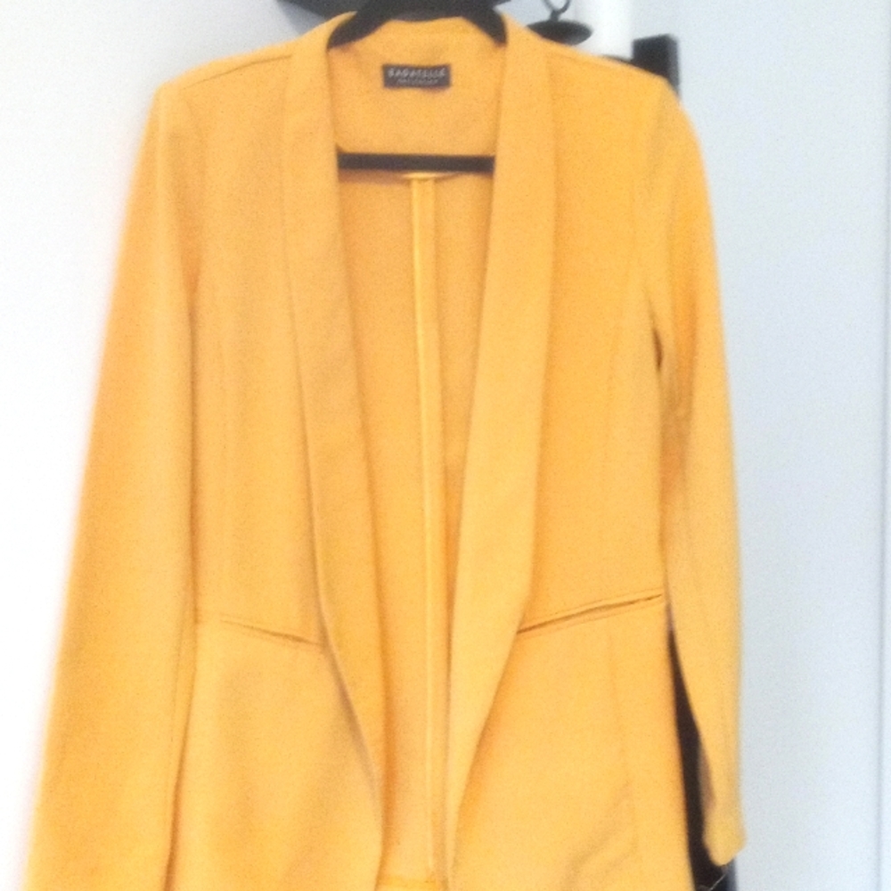 Mustard Yellow Women's Blazer Size Medium